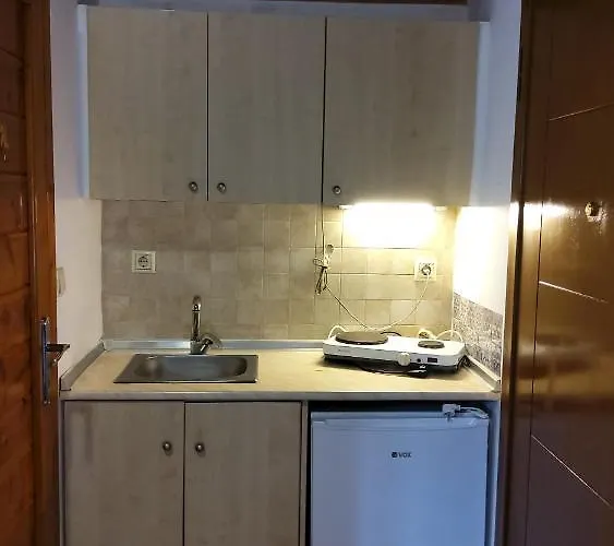 & Christina * 萨尔蒂