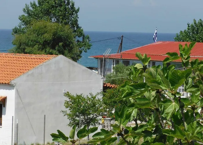 & Christina 公寓 萨尔蒂